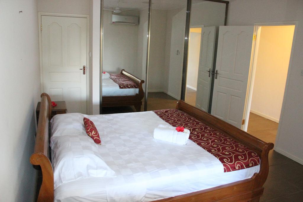 Summer Self Catering Baie Sainte Anne Exterior foto