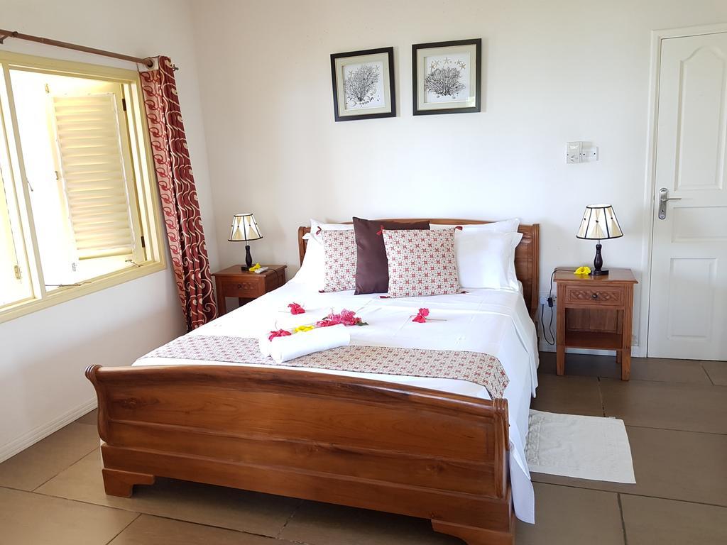 Summer Self Catering Baie Sainte Anne Exterior foto