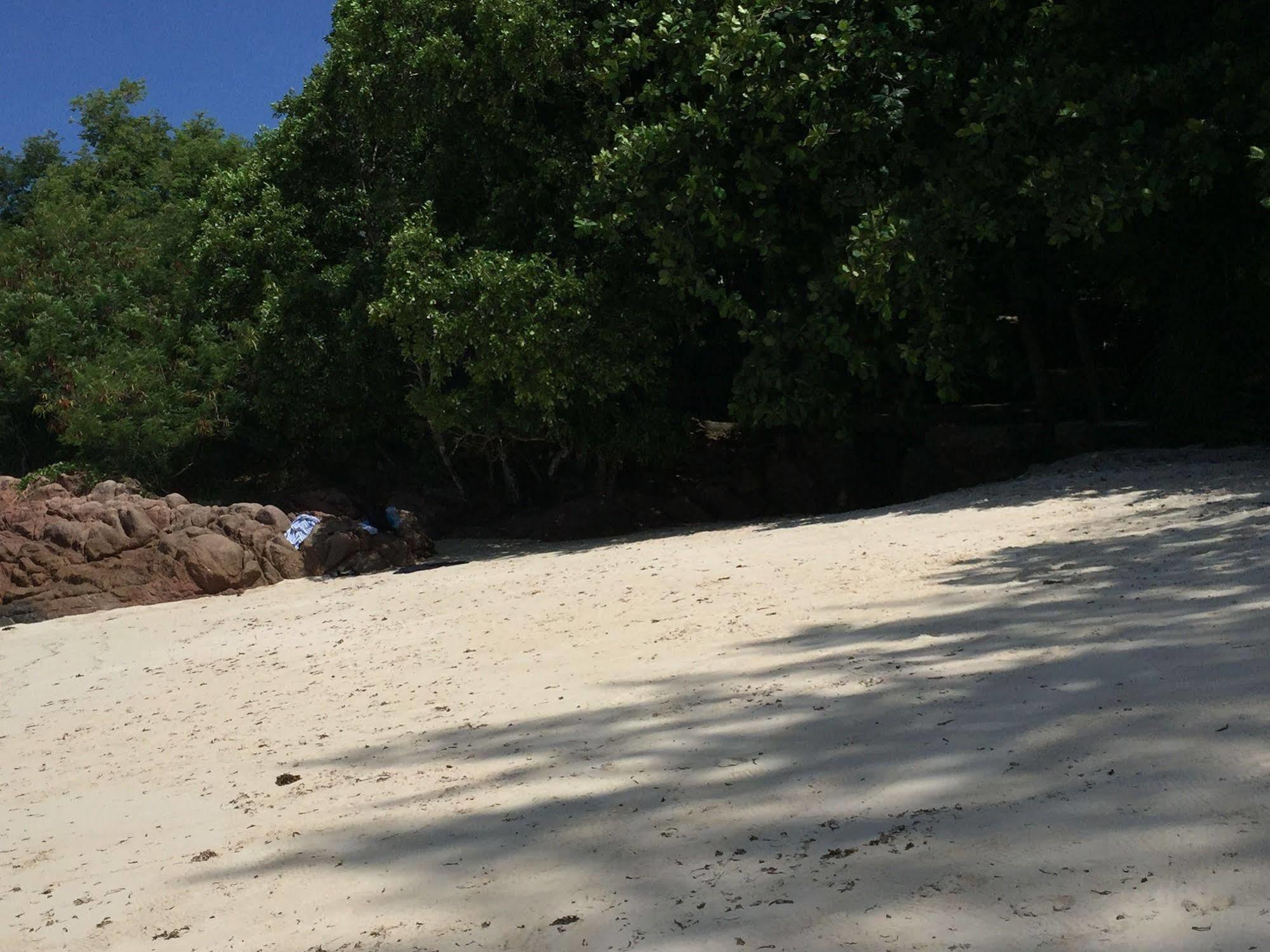 Summer Self Catering Baie Sainte Anne Exterior foto
