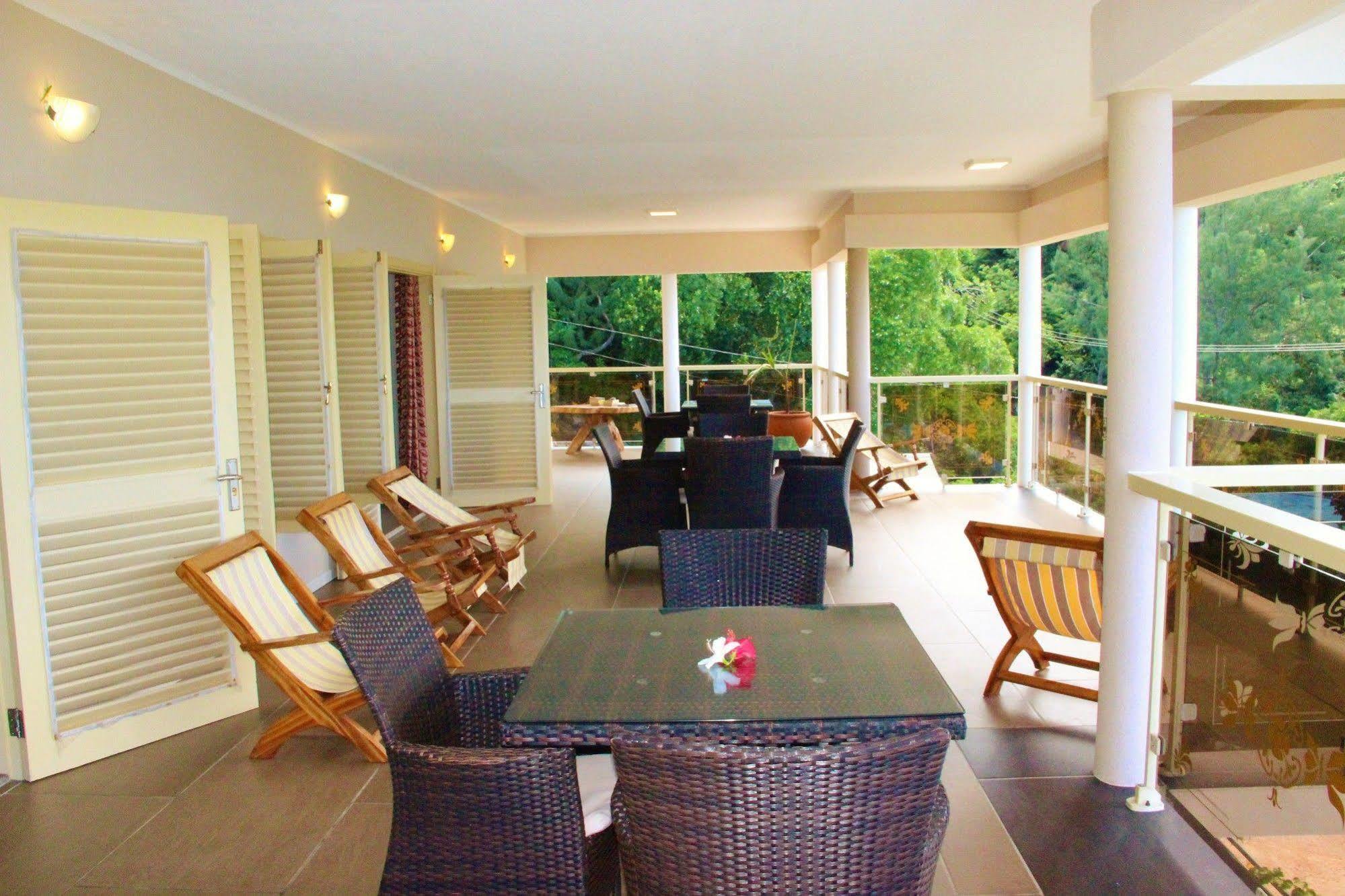 Summer Self Catering Baie Sainte Anne Exterior foto